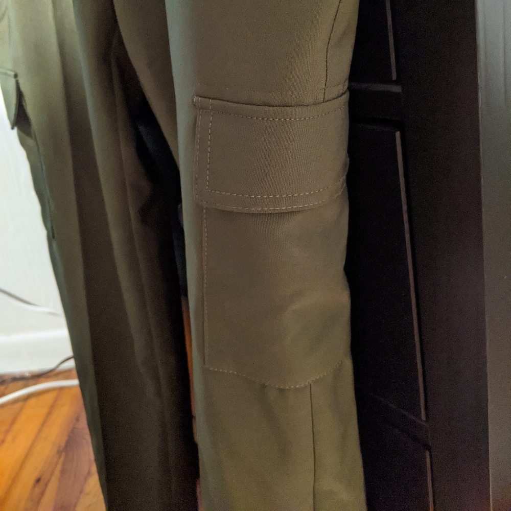Pants - Picture 5 of 6